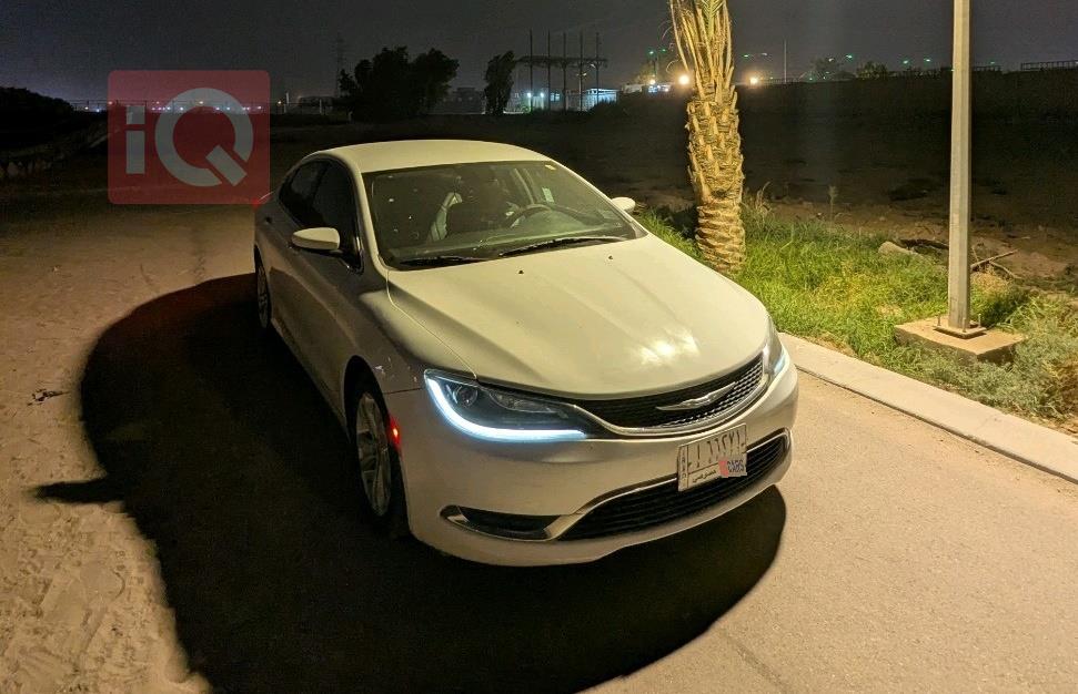 کرایسلەر 200